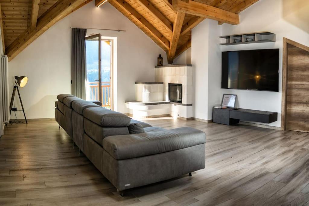 Villa Floris Кастело Тесино Екстериор снимка